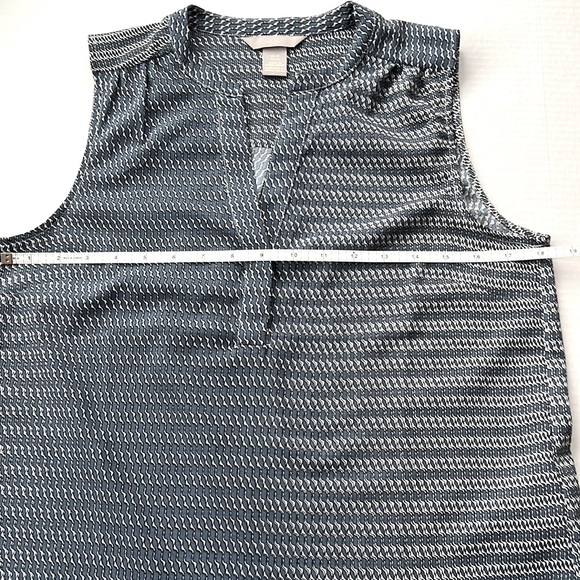 Sleeveless blouse,, collarless, women Xs - Picture 4 of 6